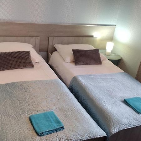 Hotelik Mona-Pokoje Z Lazienkami Elblag Ngoại thất bức ảnh